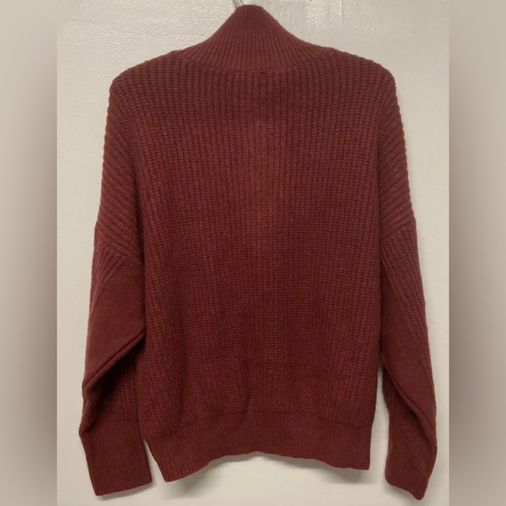 New! Flag & Anthem Womens Sweater Half Zip Pullover Red Medium Long Sleeve - Picture 2 of 12